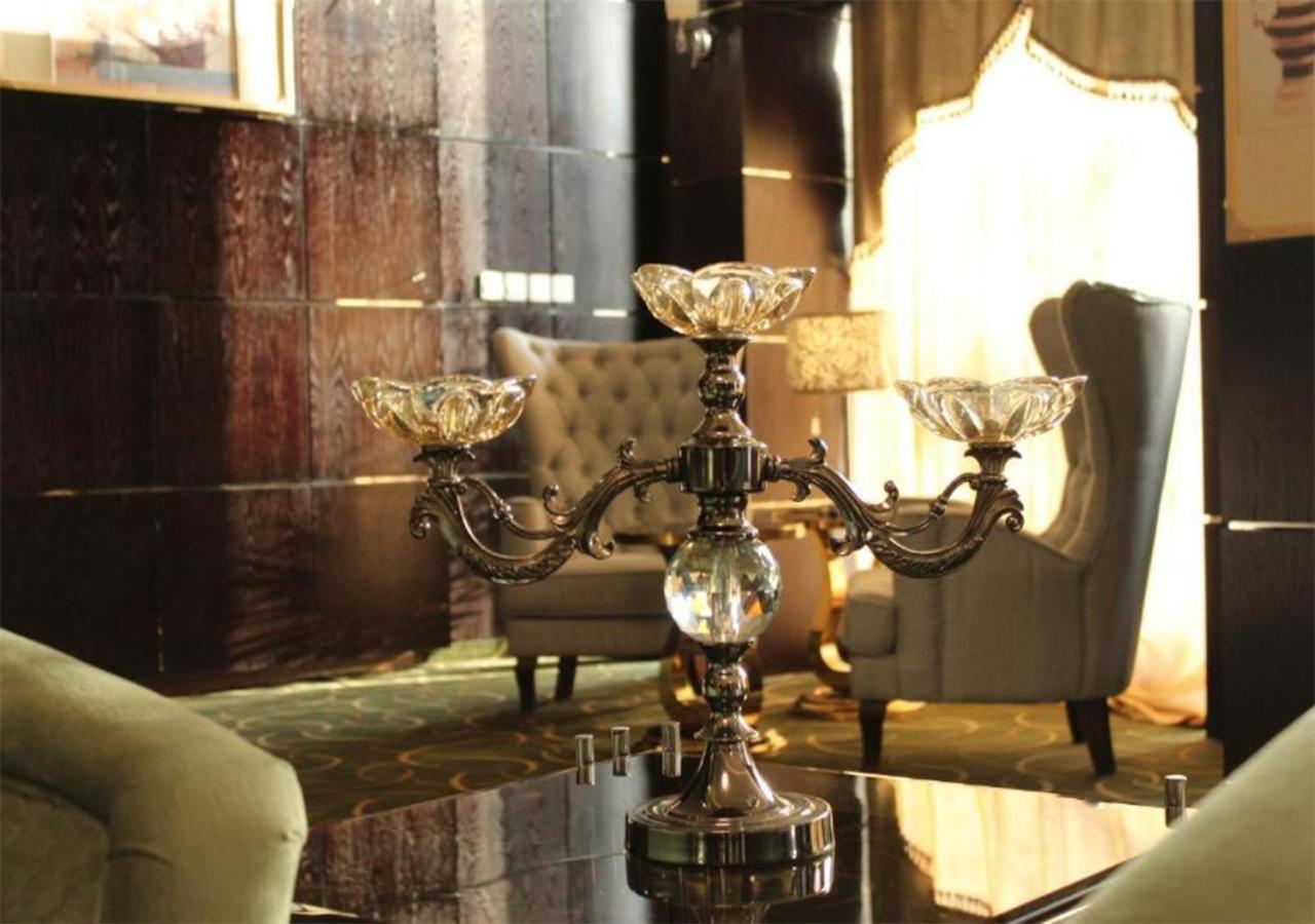 هذا منزلى الحمراء Riyadh Ngoại thất bức ảnh