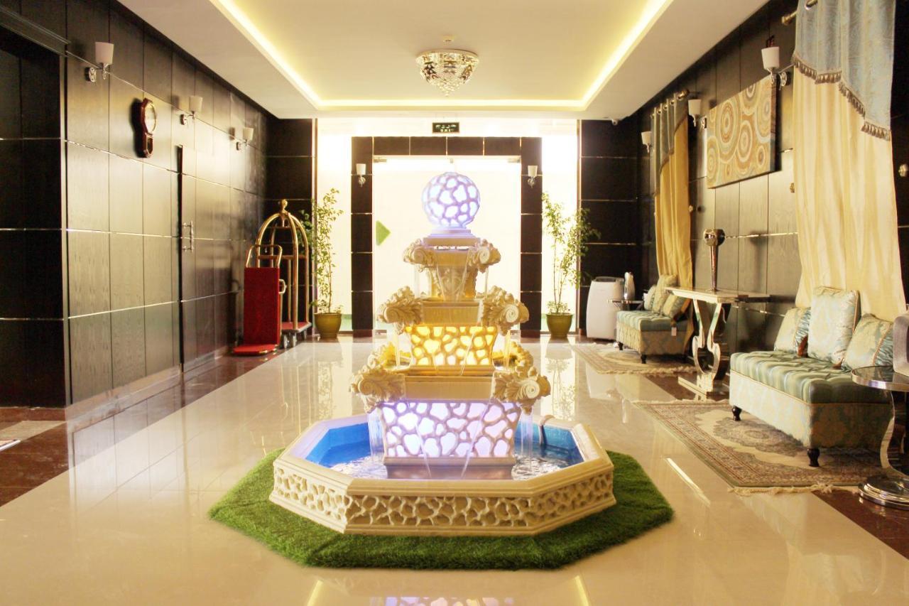 هذا منزلى الحمراء Riyadh Ngoại thất bức ảnh