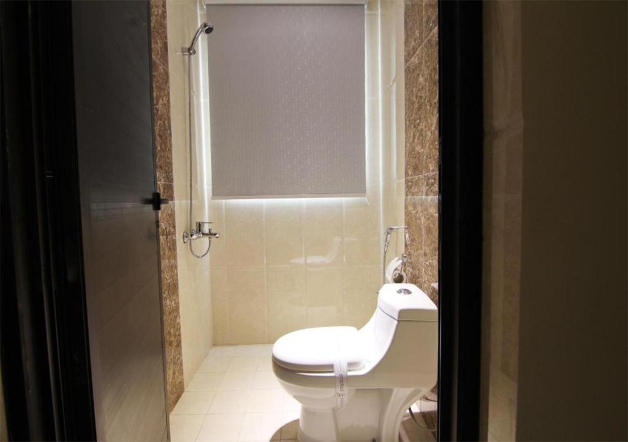 هذا منزلى الحمراء Riyadh Ngoại thất bức ảnh